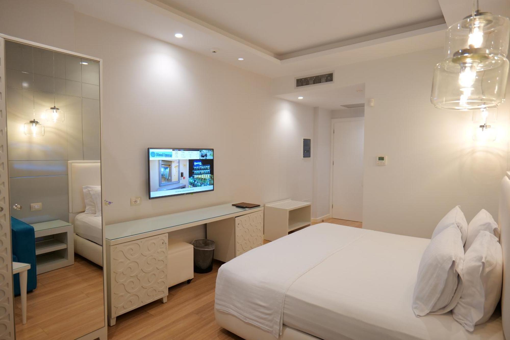 Luxury Ksamil