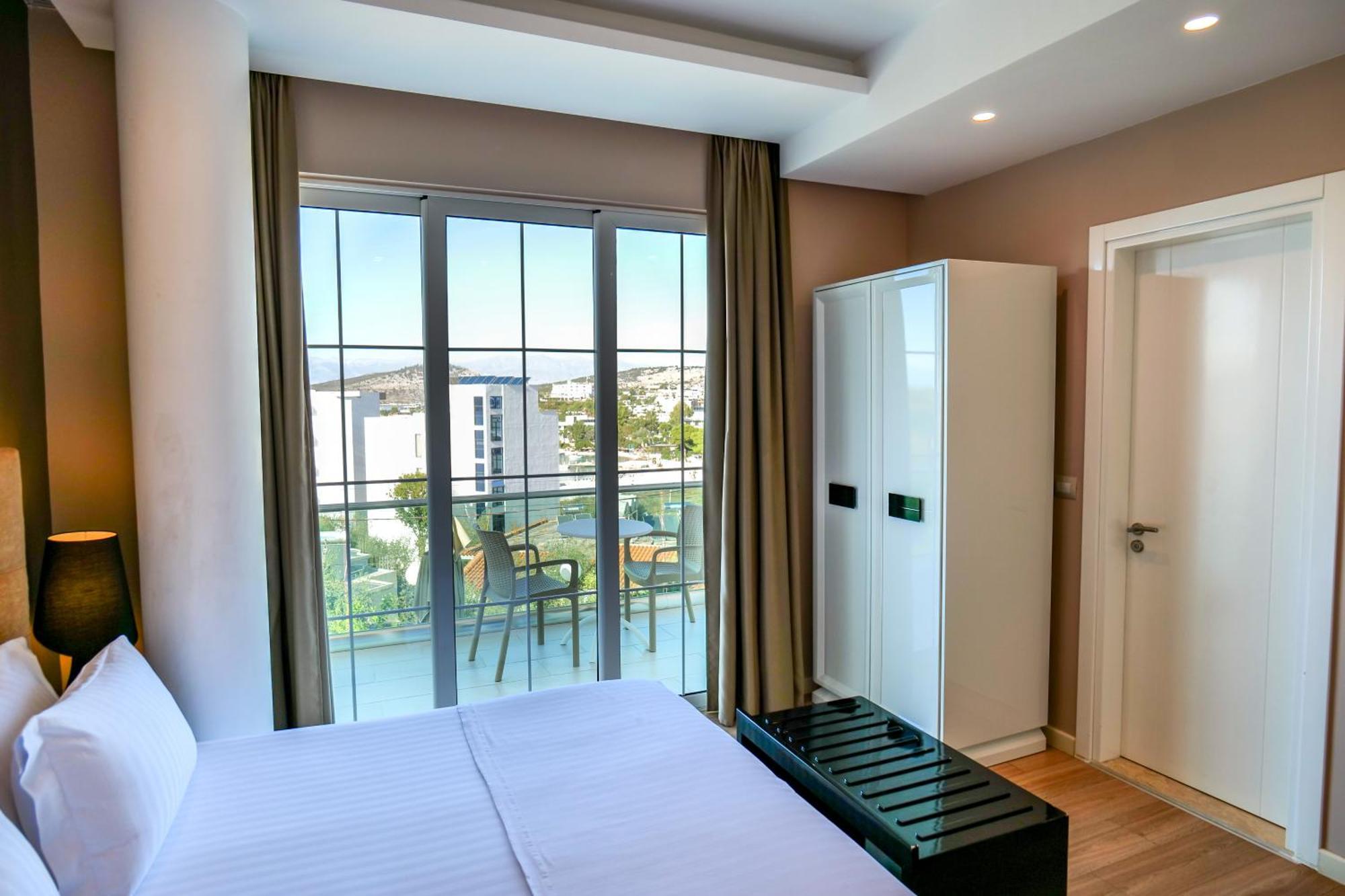 Luxury Ksamil
