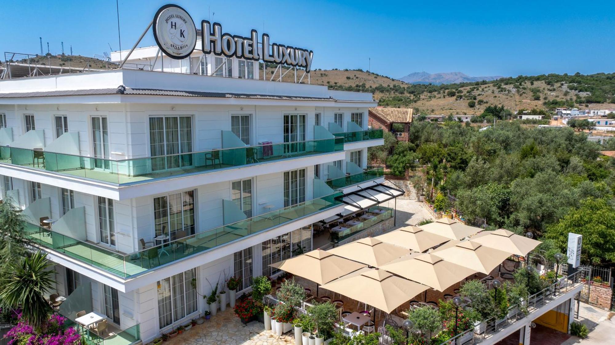 Luxury Hotel 4*