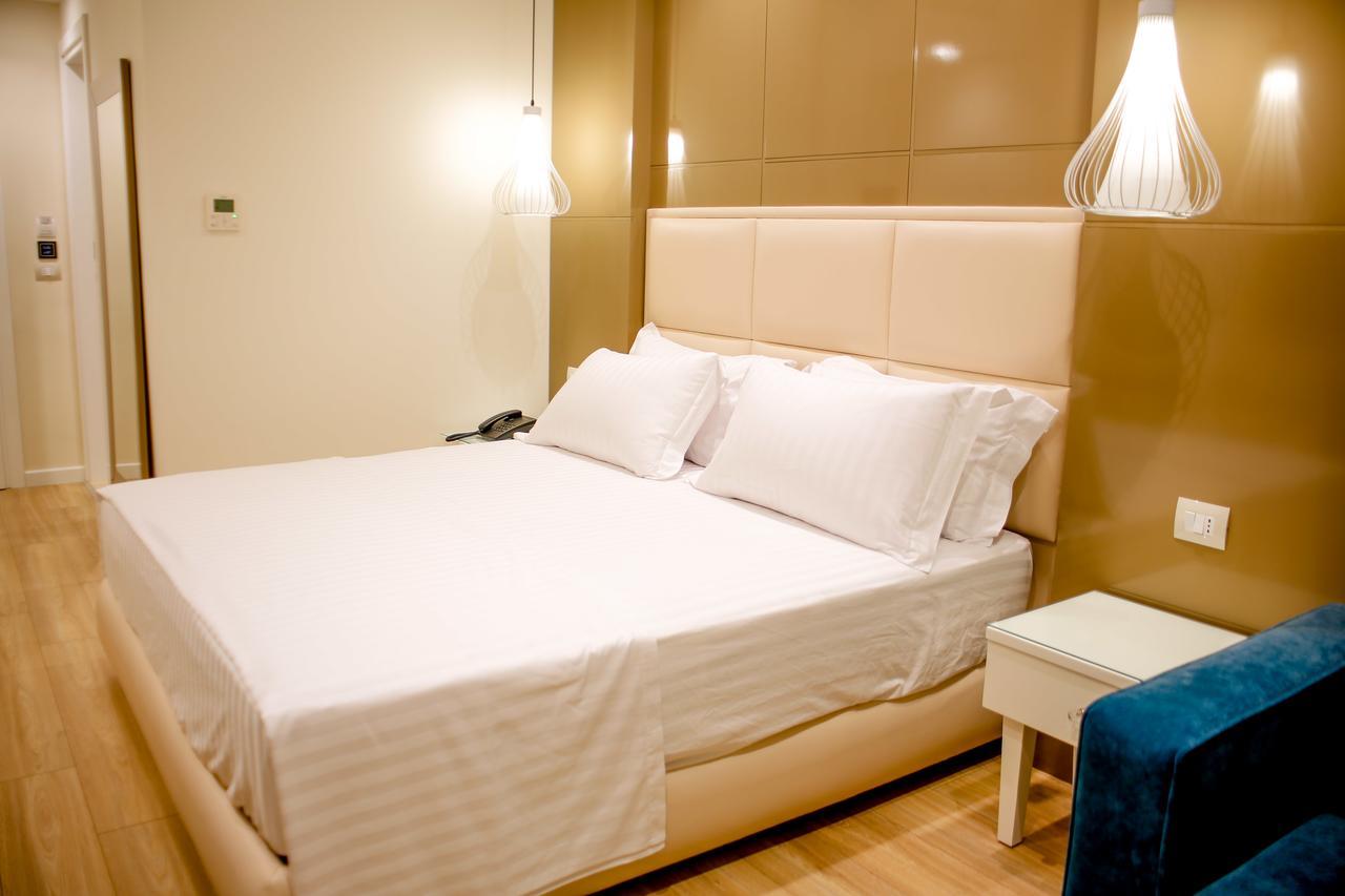 Luxury Hotel 4*